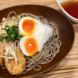 日曜ランチ★トロ〜リ卵と素揚げ豆腐の山かけ蕎麦♪